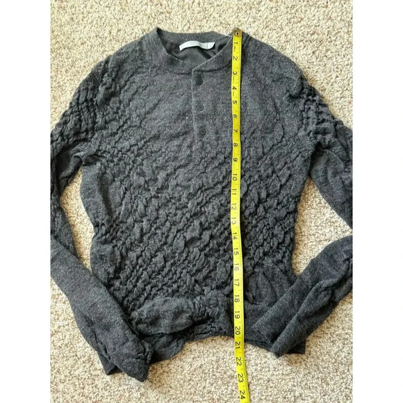 VINCE Sweater/shirt, 100% wool, lightweight, 1/4 button down, scrunched/smocked - Picture 4 of 7